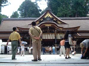 大神神社