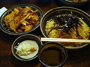 だるまや