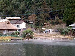 金鱗湖
